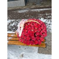 Корзина из 101 красной розы с лентами R2024-11